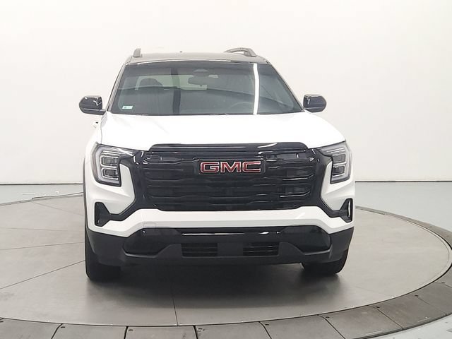 Used 2026 GMC Terrain Elevation w/ Black Edition AWD/4WD image 3