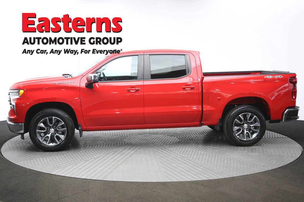 Used 2023 Chevrolet Silverado 1500 LT AWD/4WD image 61