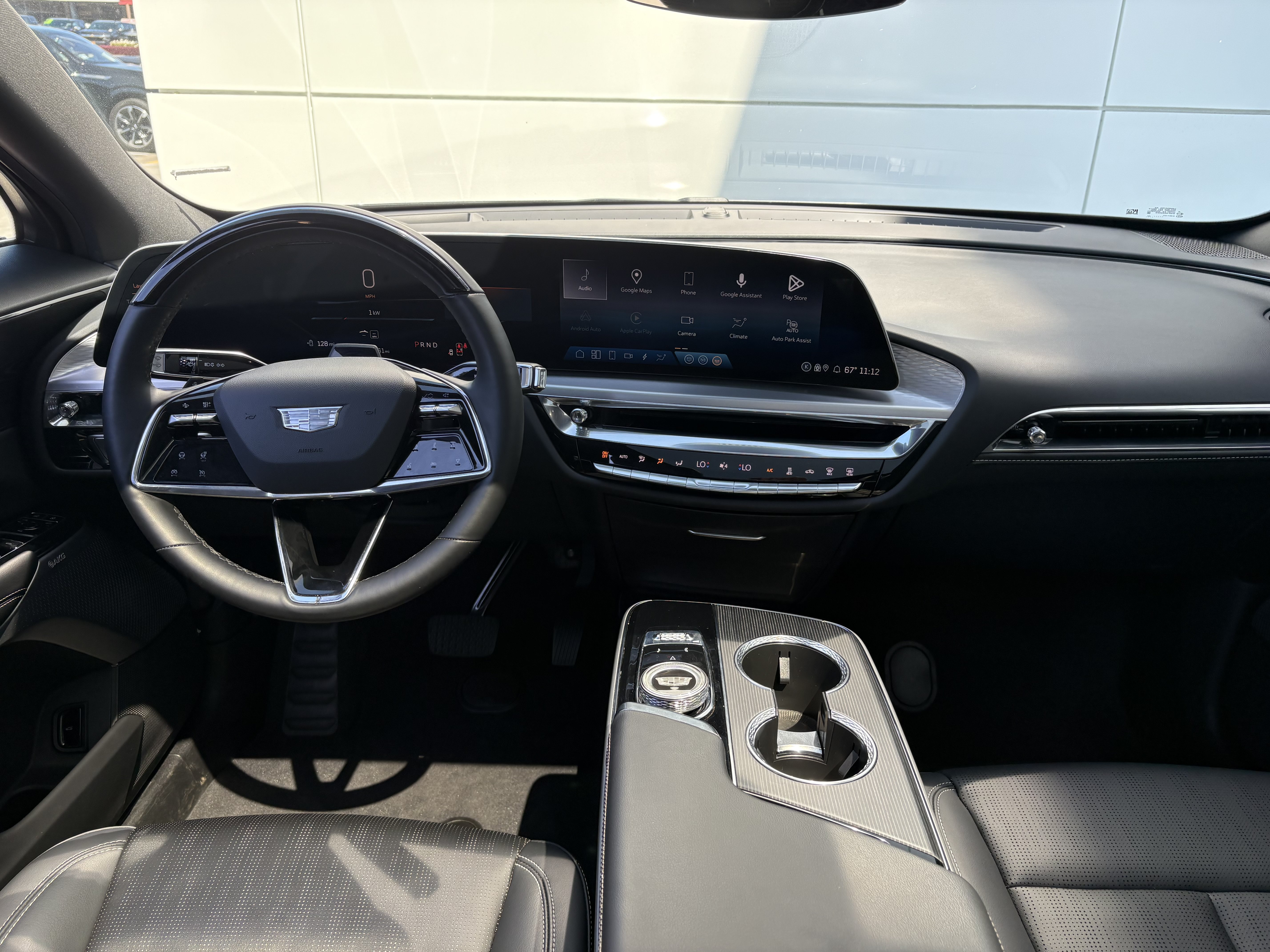 Used 2024 Cadillac Lyriq Luxury AWD/4WD image 19