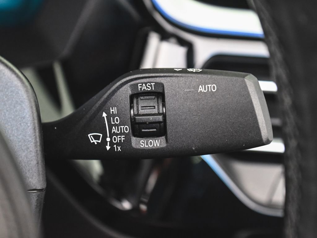 Used 2022 BMW Z4 M40i w/ Premium Package RWD image 33