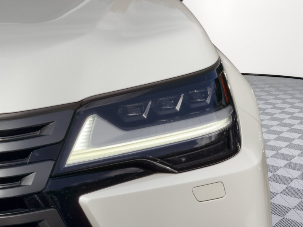 Used 2024 Lexus LX 600 4WD w/ Appearance Package image 12