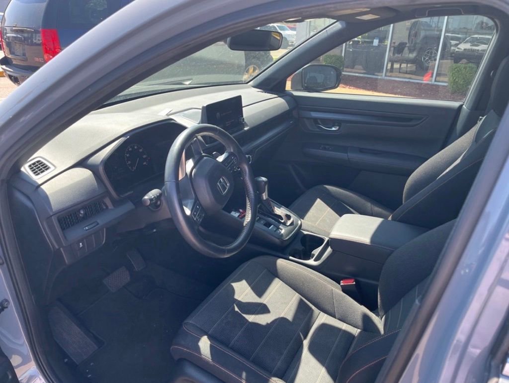 Used 2024 Honda CR-V Sport image 11