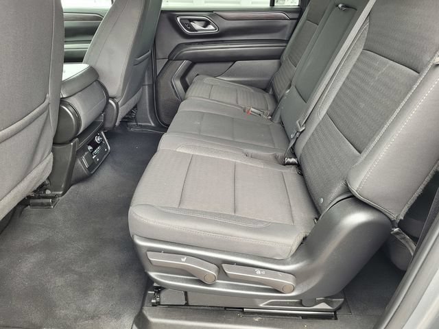 Used 2024 Chevrolet Suburban LS w/ Max Trailering Package RWD image 18