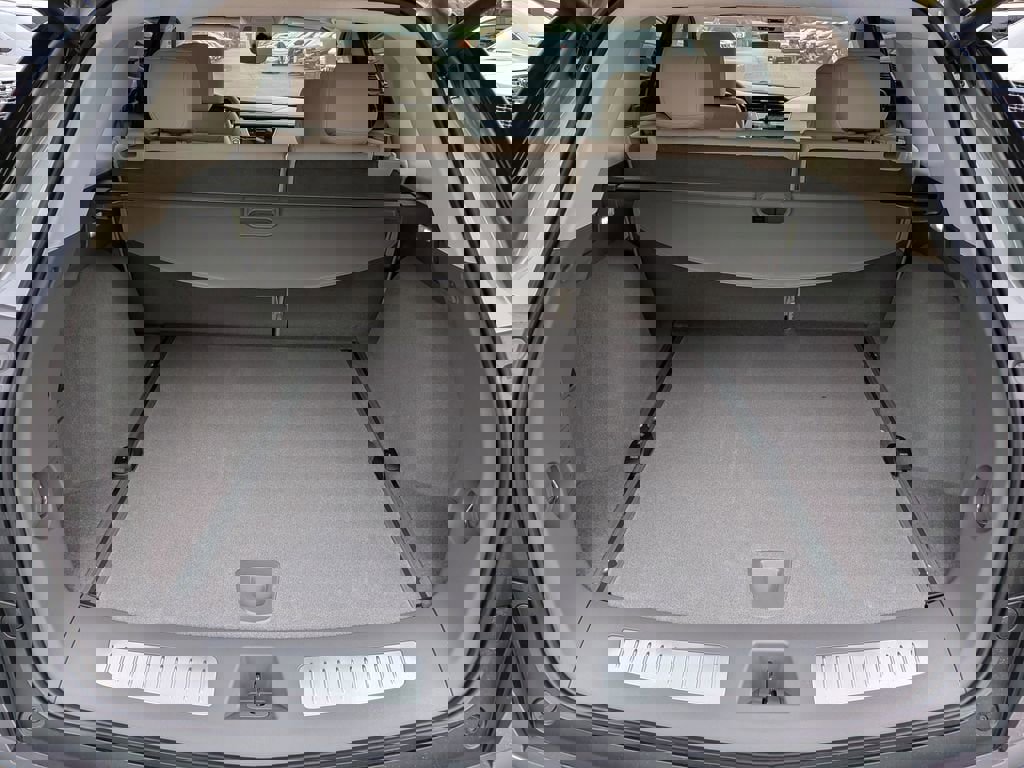 New 2026 Cadillac XT5 Premium Luxury image 15