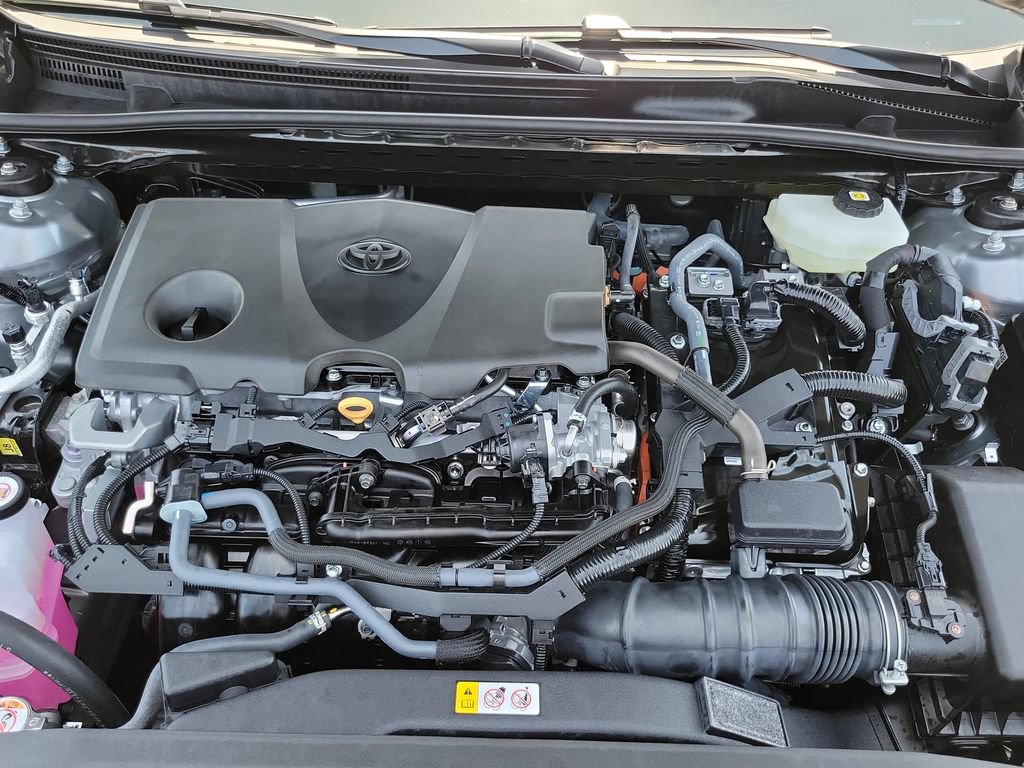 Used 2026 Toyota Camry XLE AWD/4WD image 29