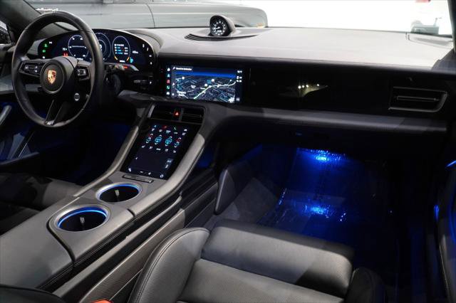 Used 2020 Porsche Taycan Turbo image 17