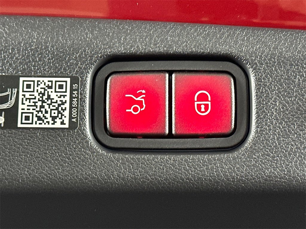 New 2026 Mercedes-Benz E 53 AMG e 4MATIC Sedan image 21