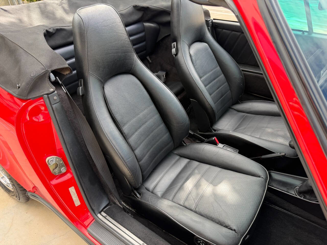 Used 1988 Porsche 911 Carrera image 18