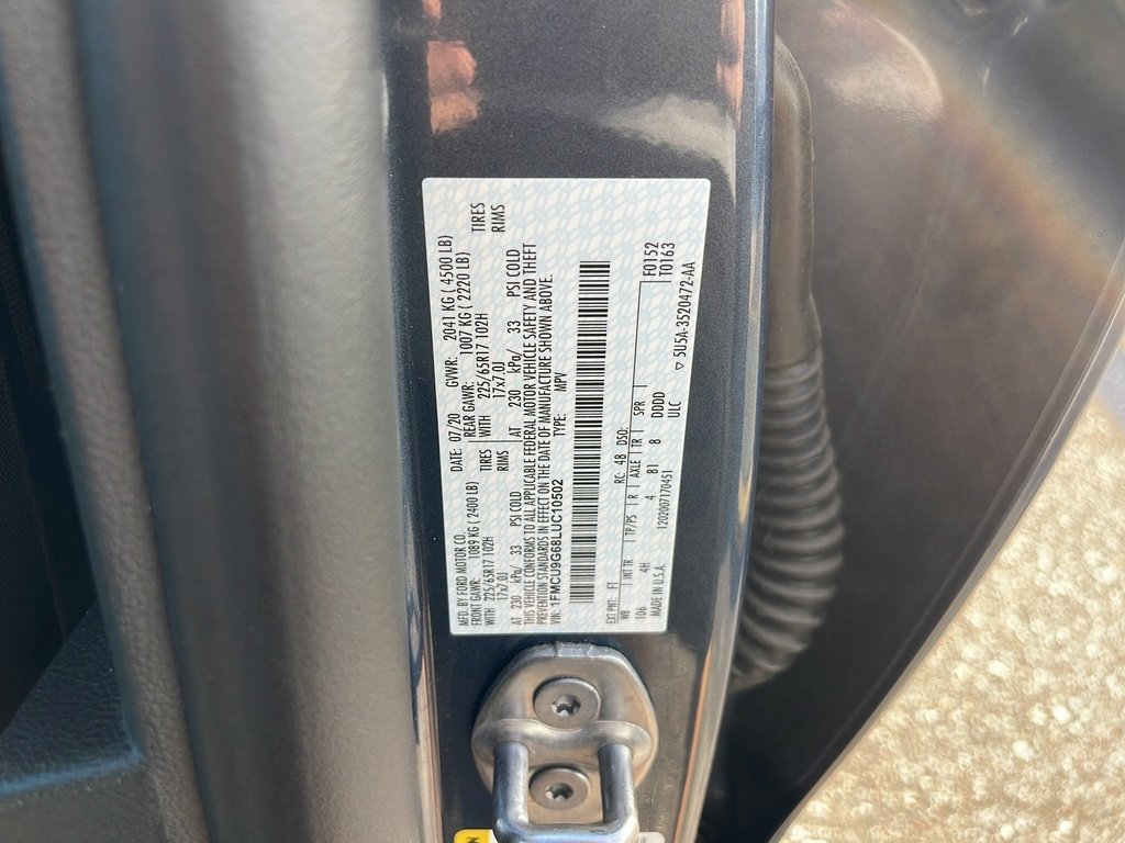 Certified 2020 Ford Escape SE image 32