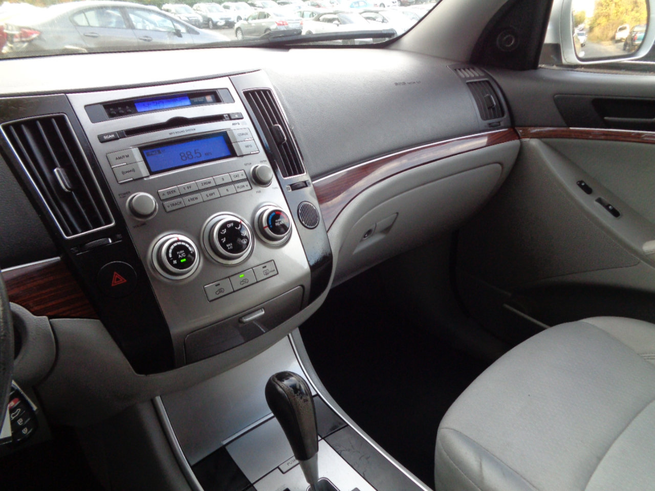 Used 2011 Hyundai Veracruz GLS image 20