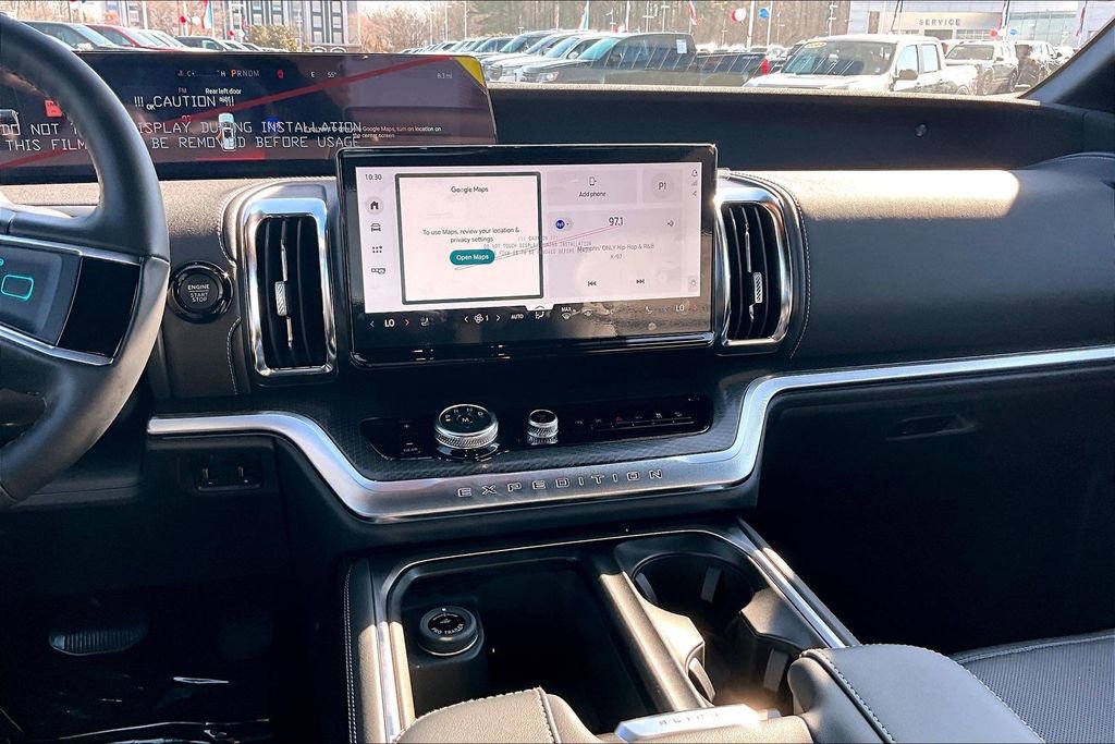 New 2026 Ford Expedition Platinum w/ Stealth Appearance Package image 7