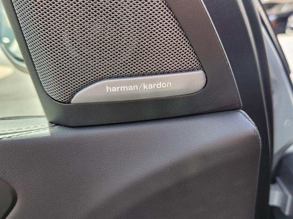 New 2026 BMW X5 xDrive50e AWD/4WD image 17