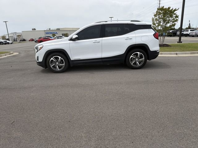 Used 2020 GMC Terrain SLT w/ Preferred Package FWD image 2