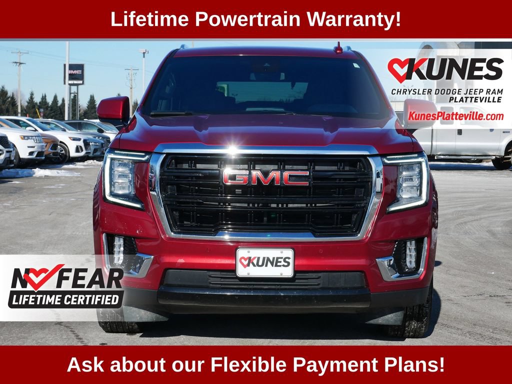 Used 2023 GMC Yukon SLE AWD/4WD image 3