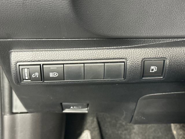 Used 2026 Toyota Corolla XLE image 19