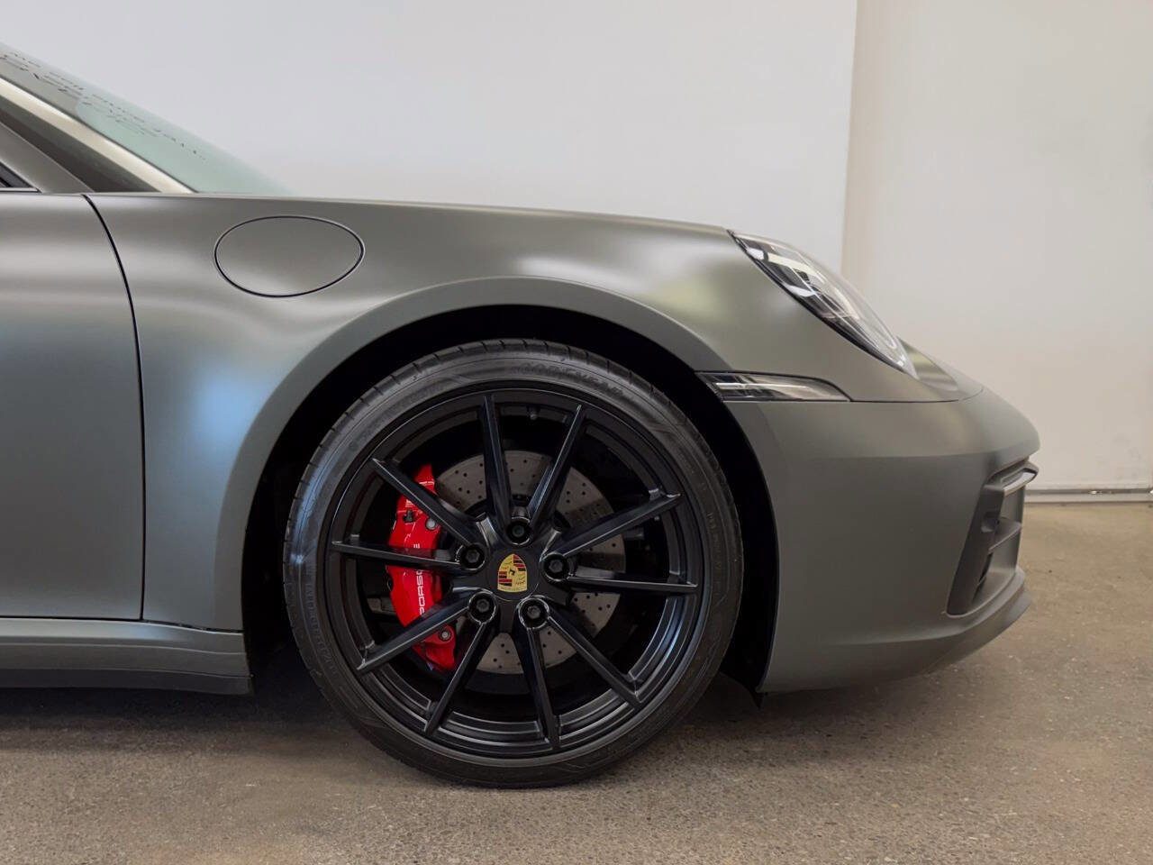Used 2021 Porsche 911 image 20