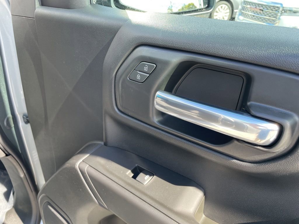 New 2026 Chevrolet Silverado 1500 Custom image 28