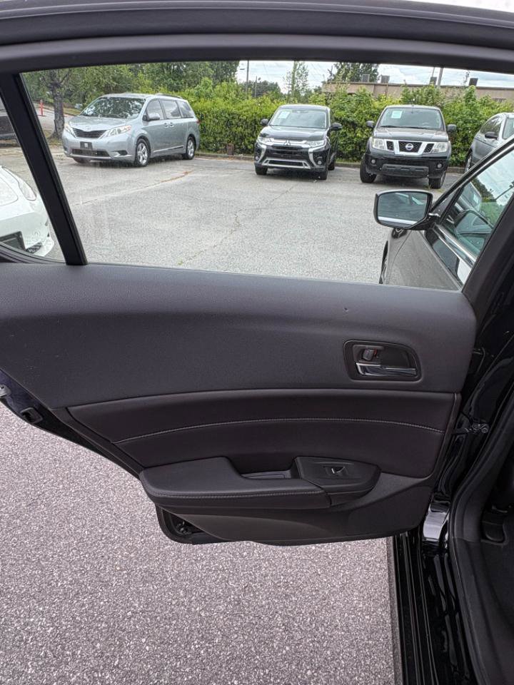 Used 2018 Acura ILX w/ Special Edition Package FWD image 8