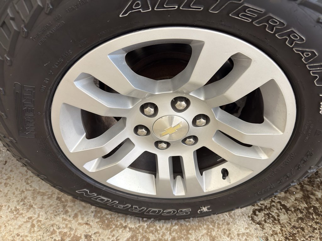 Used 2017 Chevrolet Silverado 1500 LT w/ All Star Edition image 33