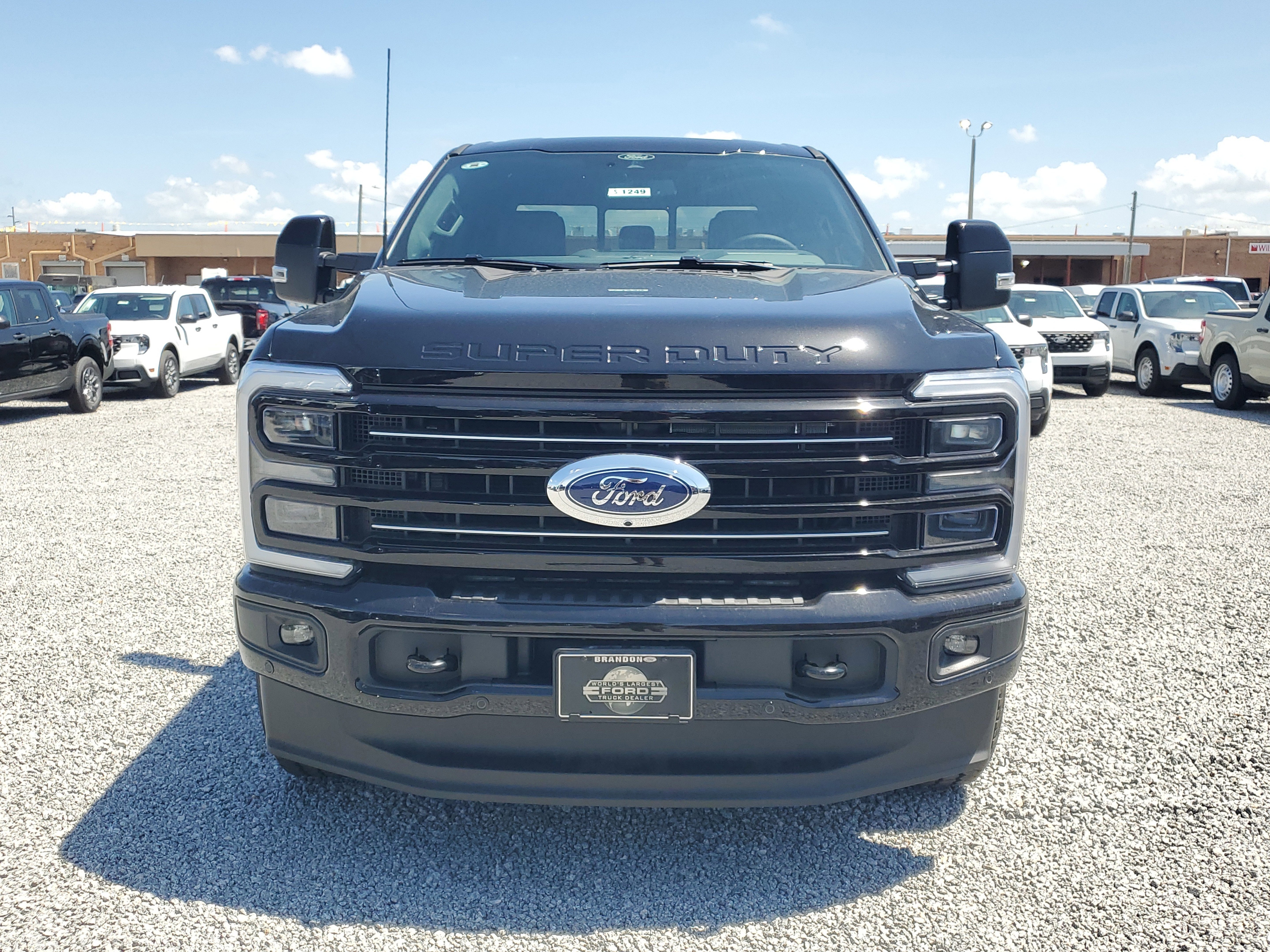 New 2025 Ford F350 Platinum w/ FX4 Off-Road Package image 3
