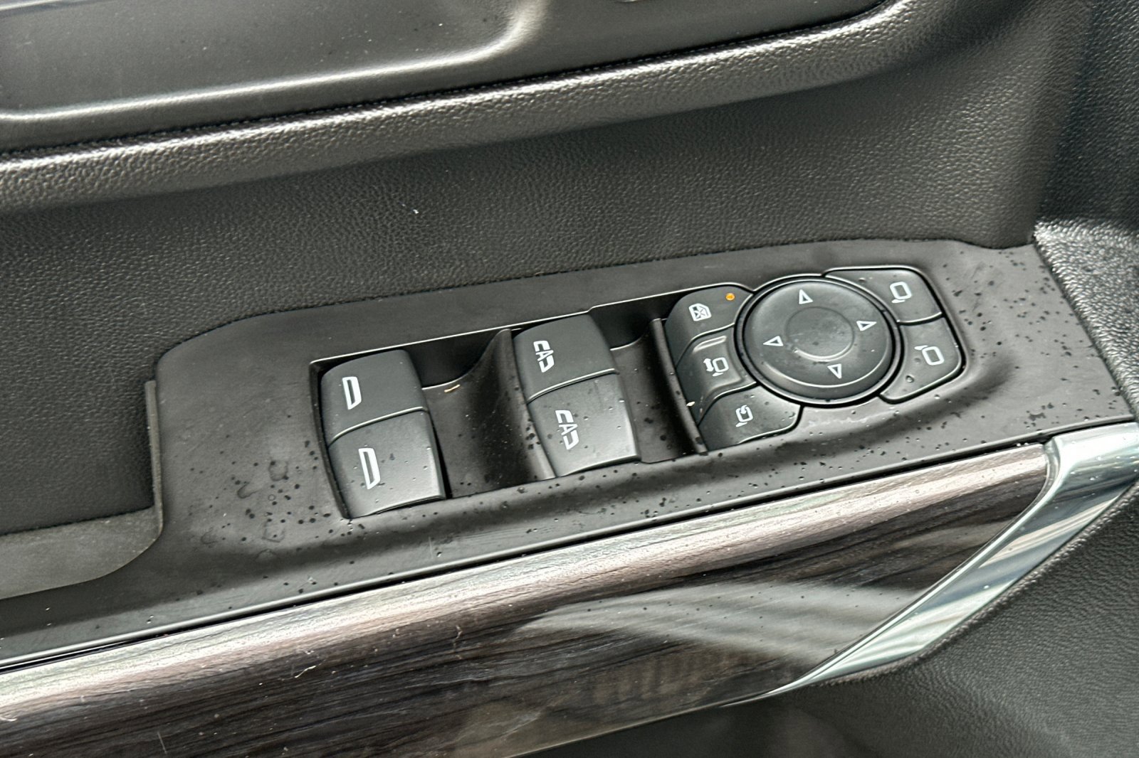 Used 2021 Chevrolet Silverado 2500 LTZ w/ Z71 Chrome Sport Edition image 12