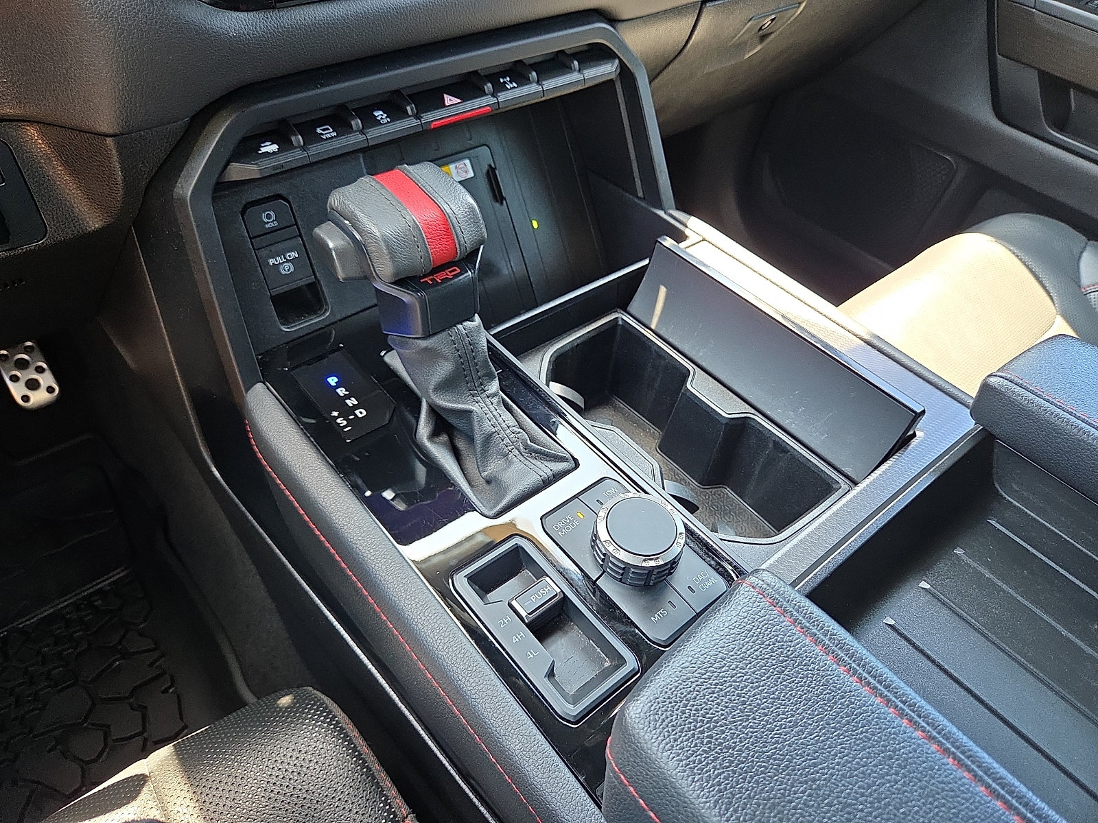 Used 2024 Toyota Sequoia TRD Pro AWD/4WD image 25