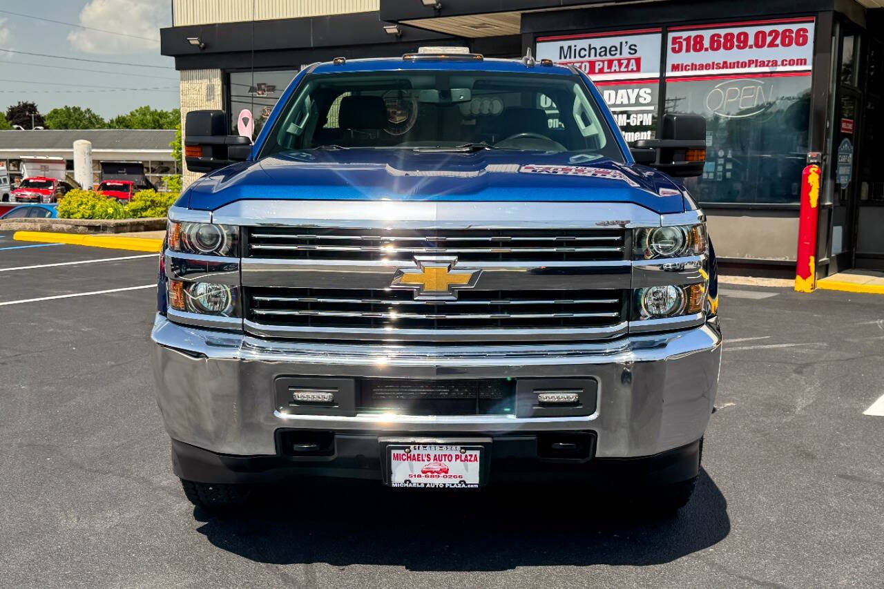 Used 2018 Chevrolet Silverado 3500 LT AWD/4WD image 9