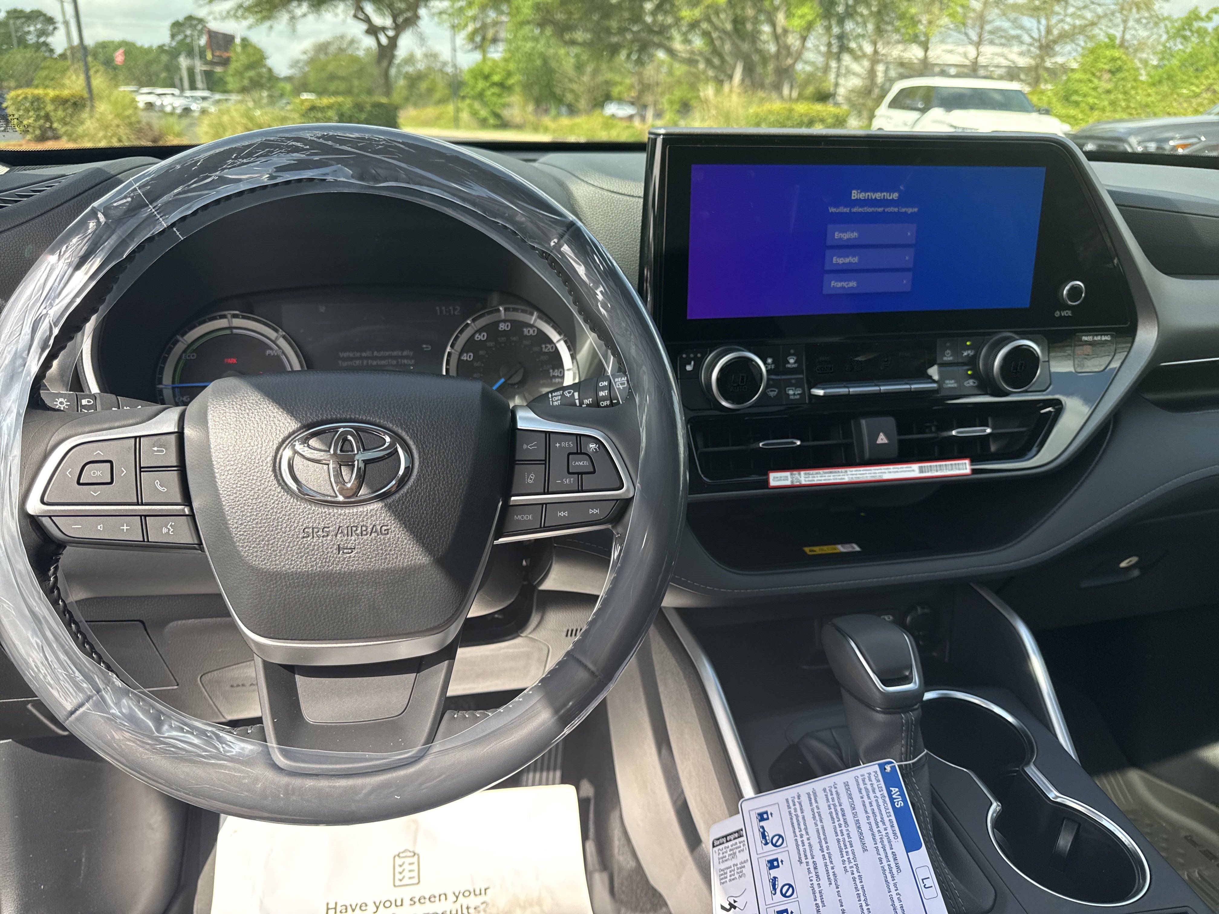 New 2025 Toyota Highlander XLE AWD/4WD image 17