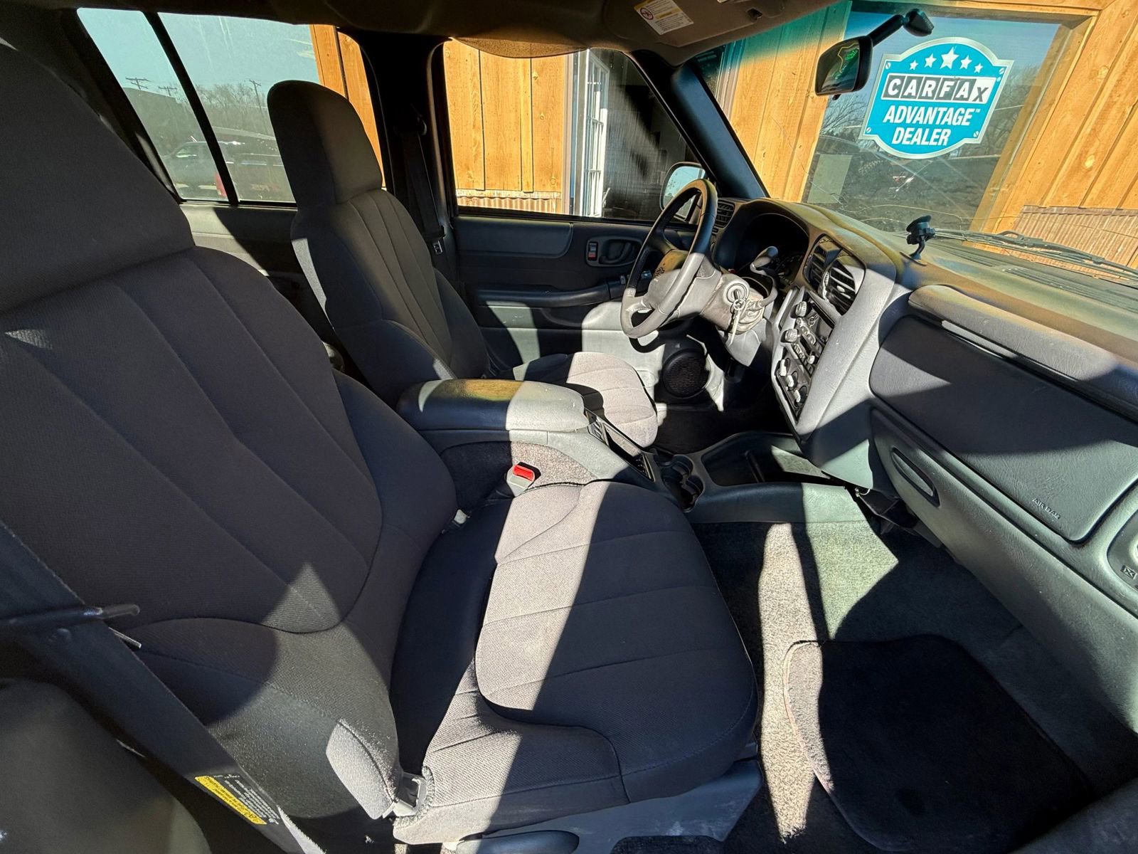 Used 2003 Chevrolet S10 Pickup LS w/ Appearance Package image 10