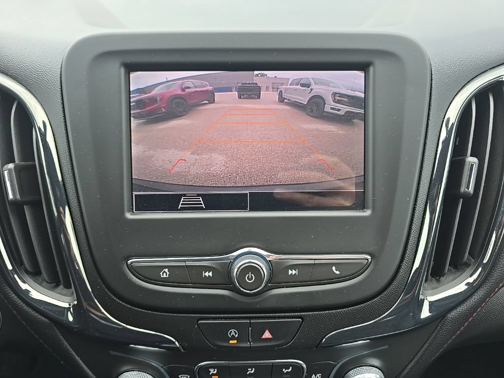 Used 2022 Chevrolet Equinox RS AWD/4WD image 22