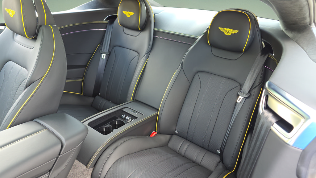 New 2026 Bentley Continental GT AWD/4WD image 32