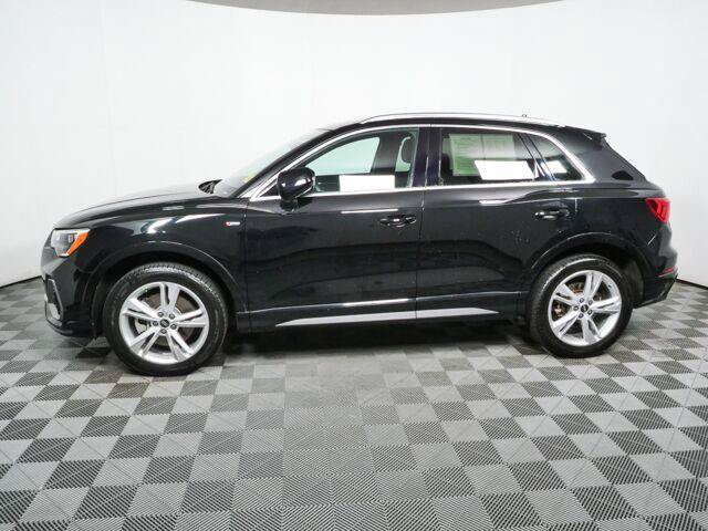 Used 2022 Audi Q3 2.0T Premium AWD/4WD image 29