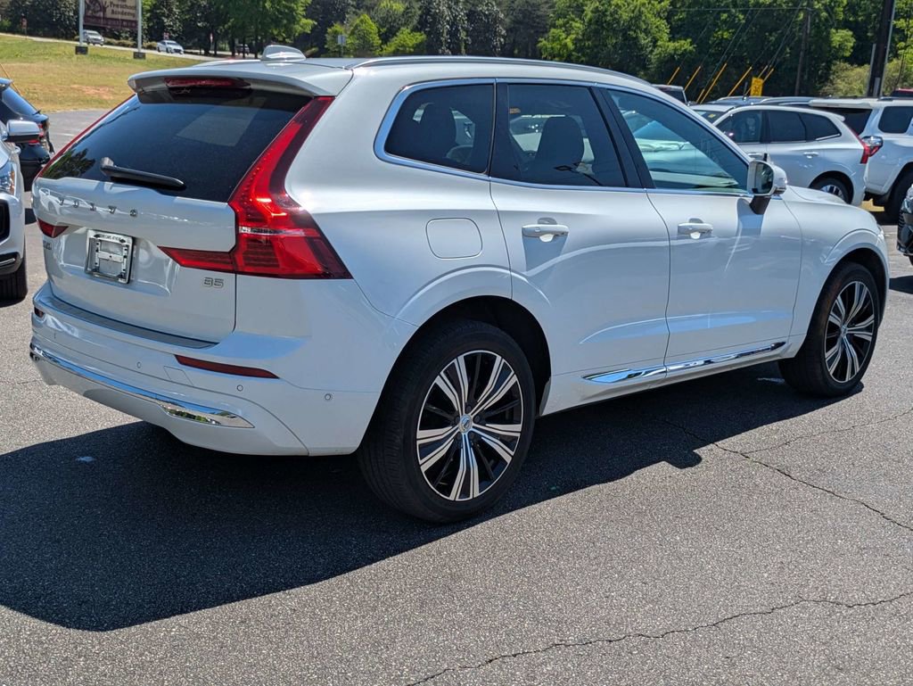 Used 2023 Volvo XC60 B5 Plus w/ Protection Package Premier FWD image 6