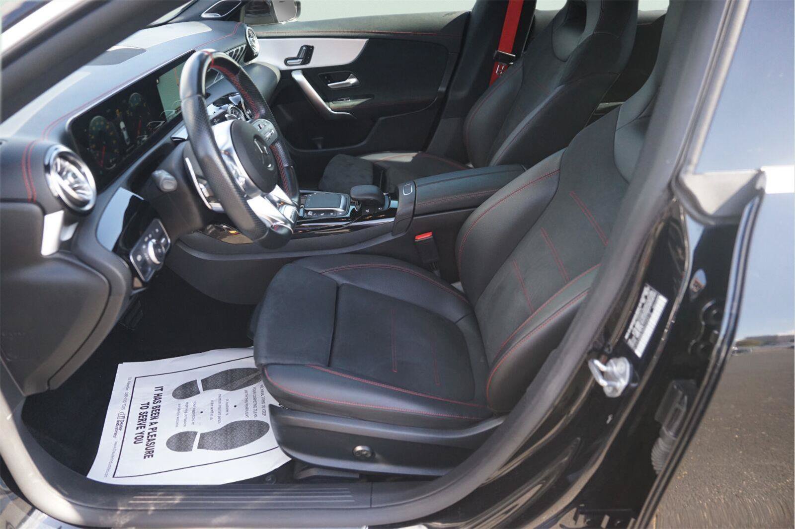 Used 2021 Mercedes-Benz CLA 35 AMG 4MATIC image 9
