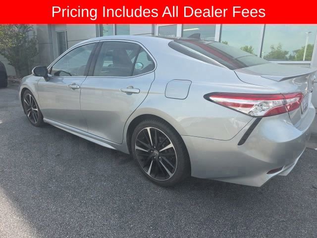 Used 2020 Toyota Camry XSE FWD image 9