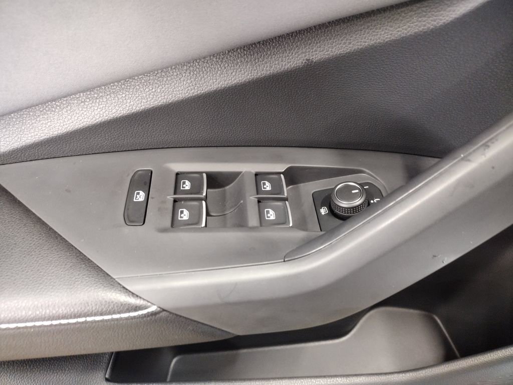 New 2026 Volkswagen Jetta SE image 17