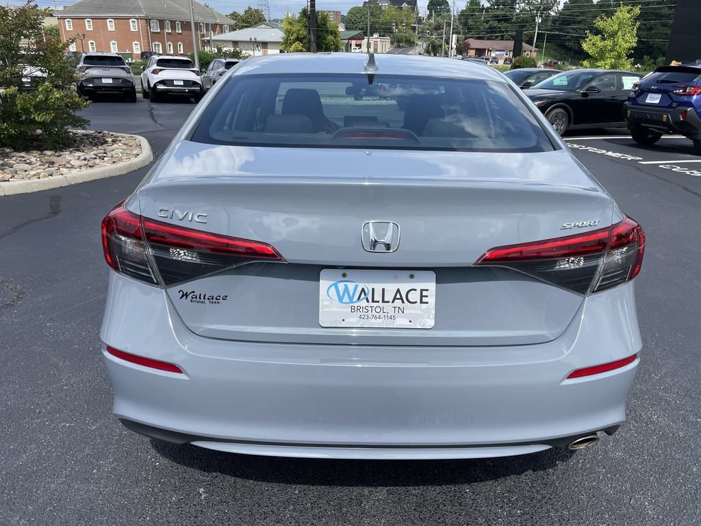 Used 2023 Honda Civic Sport image 5