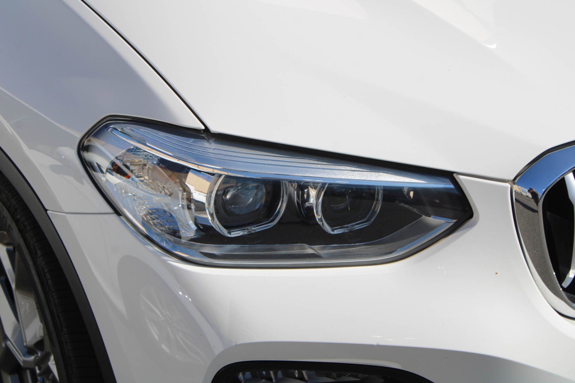 Used 2020 BMW X4 xDrive30i w/ Convenience Package AWD/4WD image 5