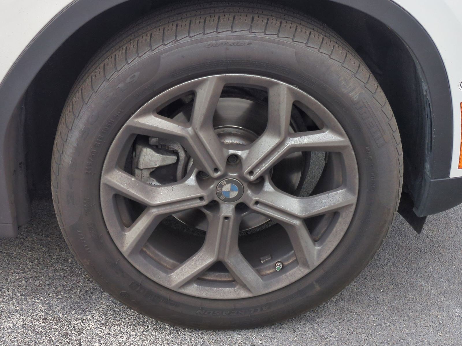Certified 2024 BMW X3 sDrive30i w/ Premium Package RWD image 13