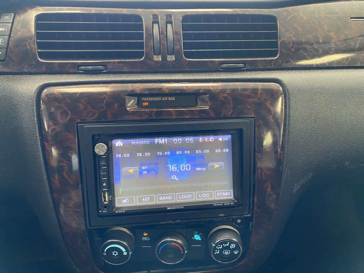 Used 2012 Chevrolet Impala LS image 15