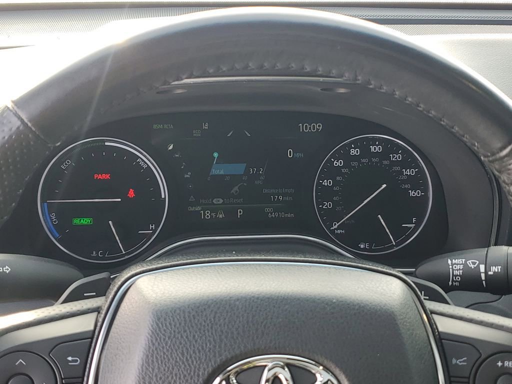 Used 2022 Toyota Avalon XSE image 10