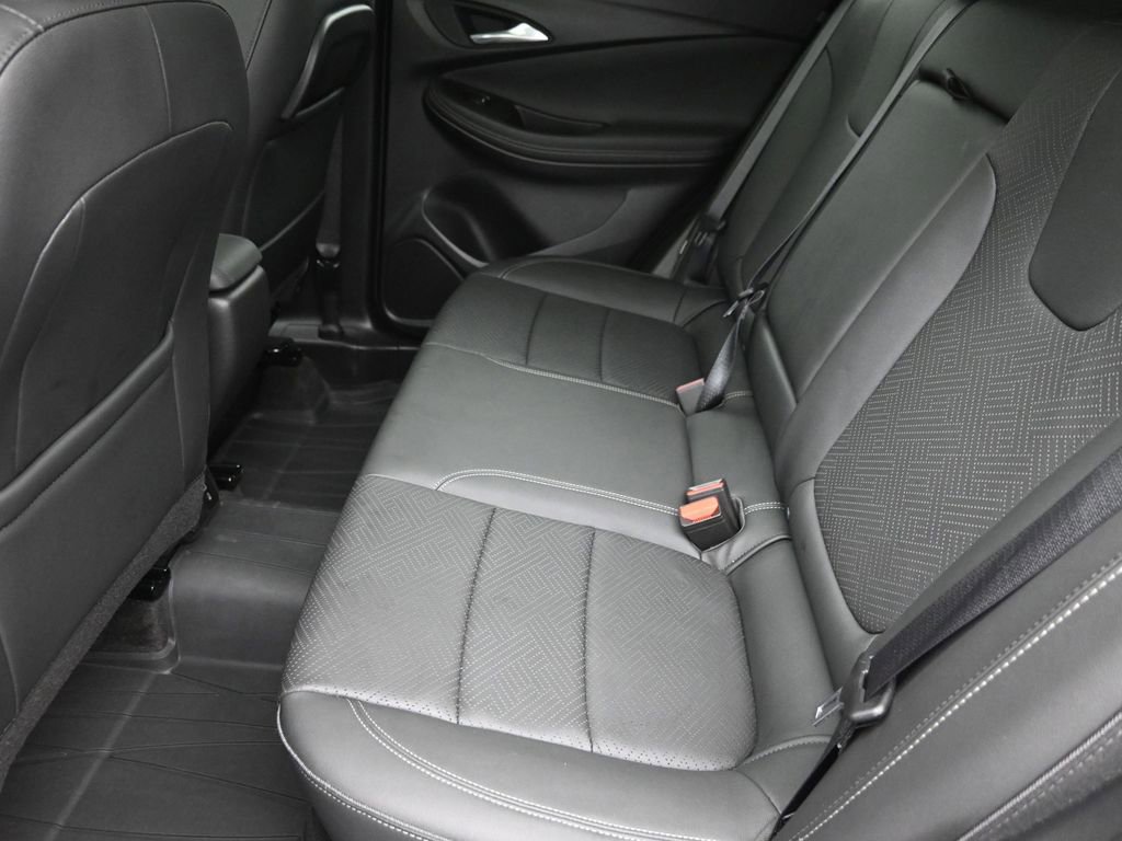 Used 2023 Buick Encore GX Essence w/ Experience Buick Package image 10