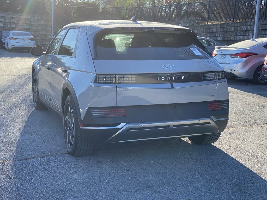 Used 2024 Hyundai Ioniq 5 SEL image 5