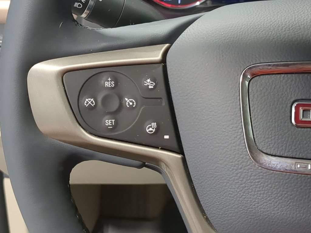 Used 2023 GMC Acadia Denali w/ Denali Technology Package AWD/4WD image 29