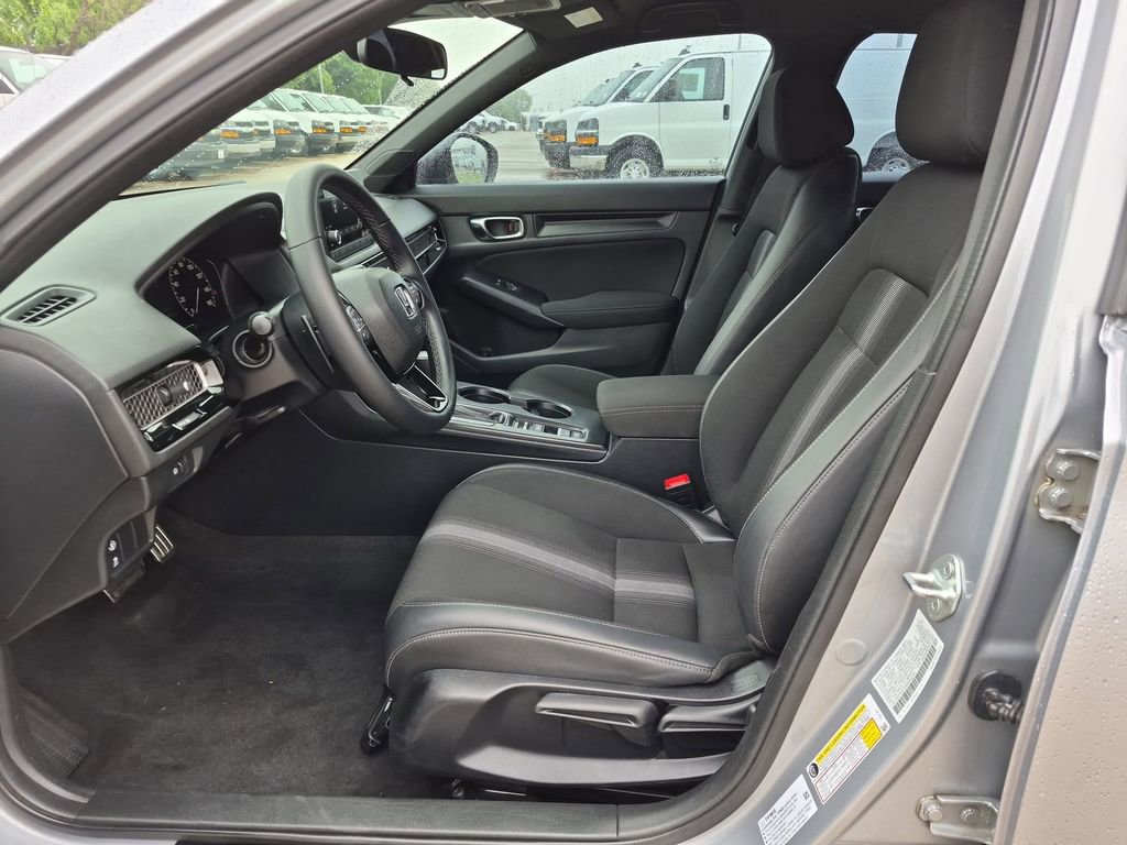 Used 2022 Honda Civic Sport image 11