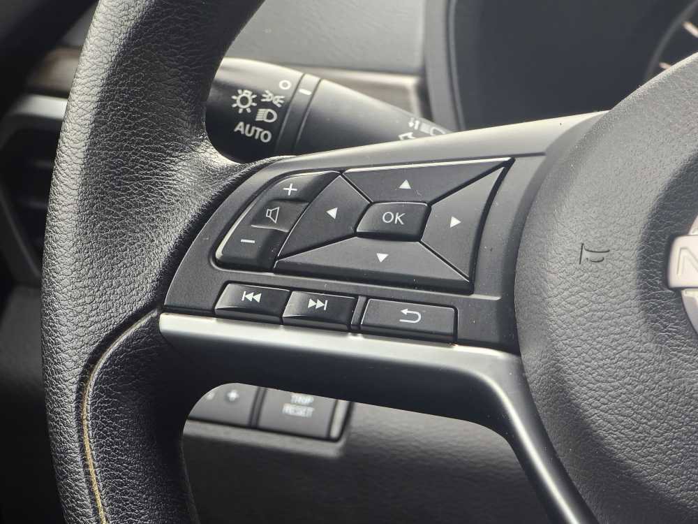 Used 2023 Nissan Altima 2.5 SV image 32