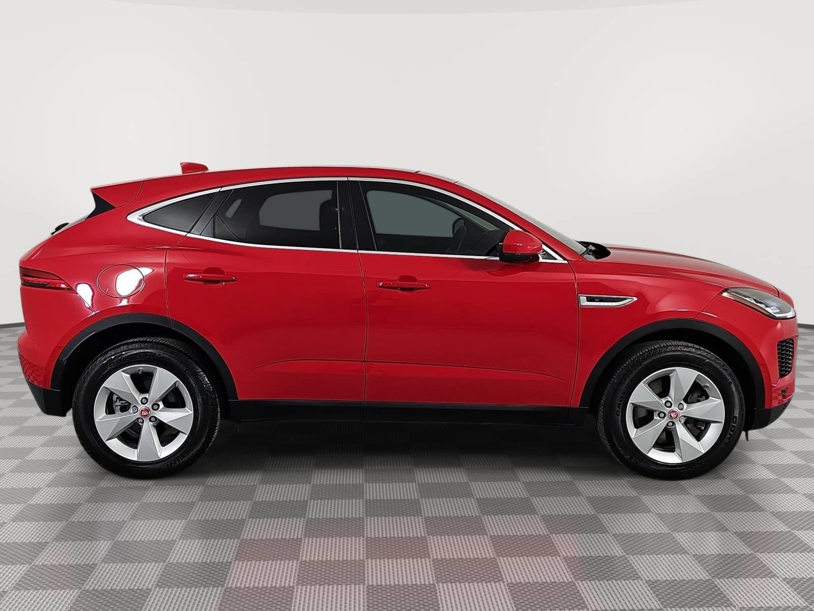 Used 2019 Jaguar E-PACE S AWD/4WD image 9