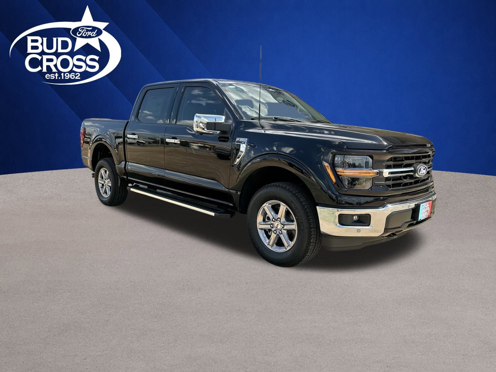 New 2025 Ford F150 XLT w/ Equipment Group 302A MID