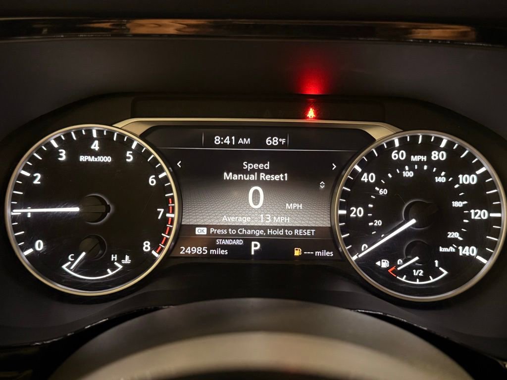 Used 2023 Nissan Pathfinder SV image 17