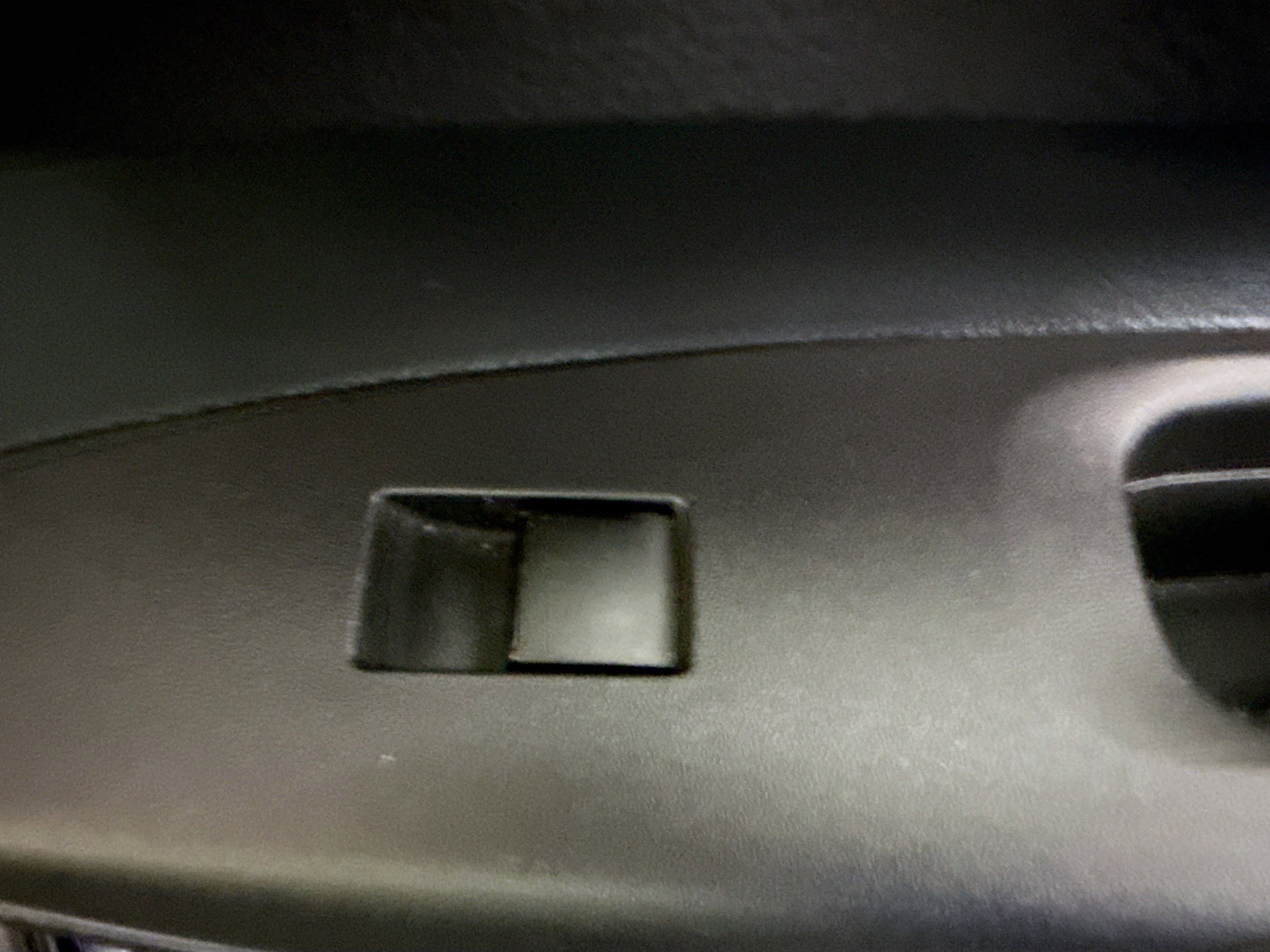 Used 2021 Toyota Corolla LE image 30